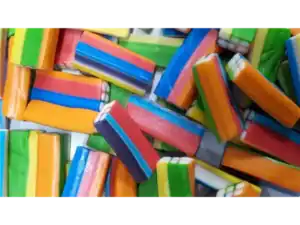 BRICKS (with centre filling) FRUITY MULTICOLOURED