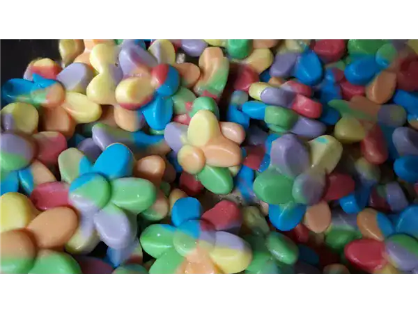 Flower Petals Gummy Multicoloured