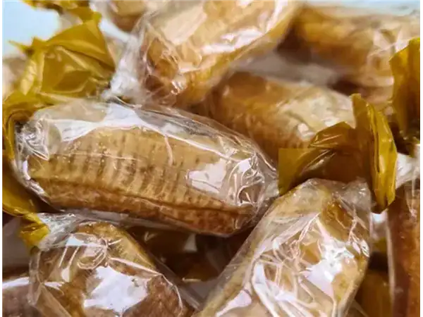 Delicious caramel-flavored chewy candies wrapped in clear plastic. Perfect sweet treats for any occasion.