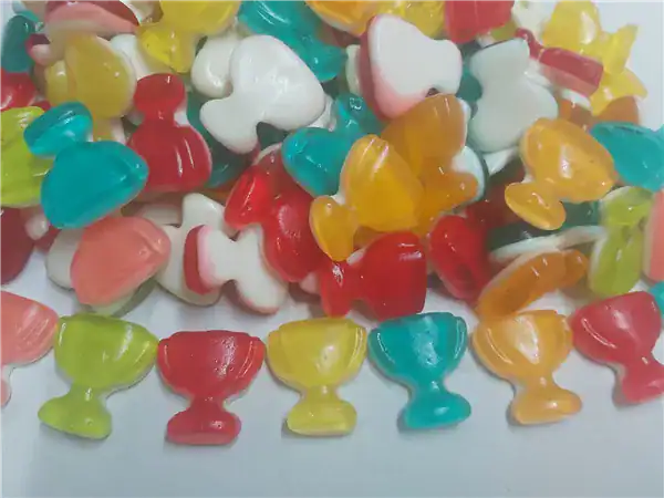 Trophy Cups Gummy Assorted Colours