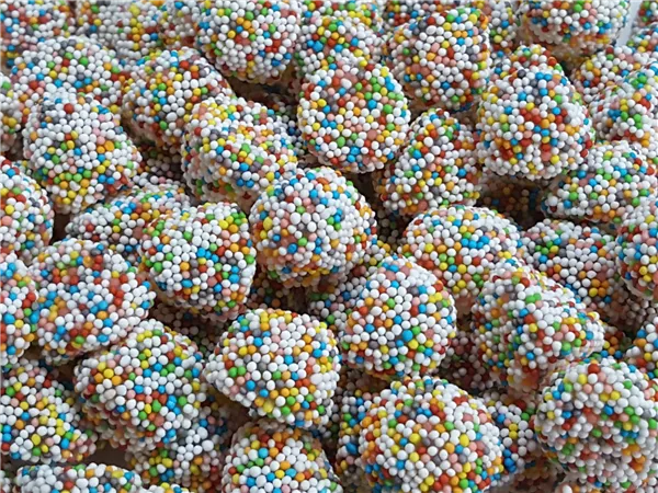 Fruit Shaped Berries Jelly Multicoloured with Non Pariels